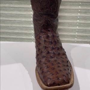 Meet your Posher, Jay